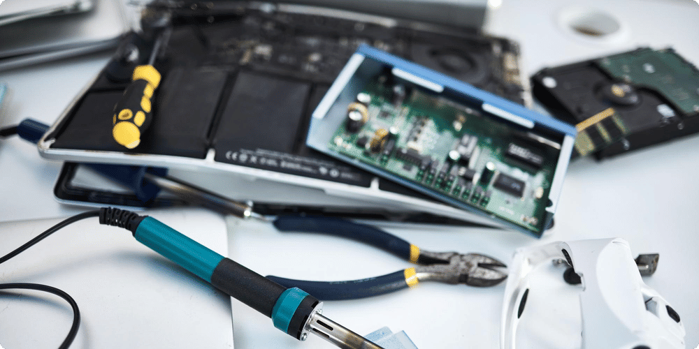 Pourquoi l'entretien des ports USB est crucial ?